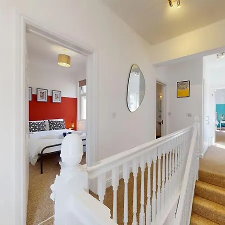 City Centre - 2 Bed Apartment- Free Parking & Netflix Cardiff Exterior photo